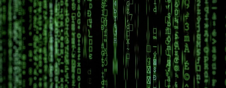 photo-1526374965328-7f61d4dc18c5